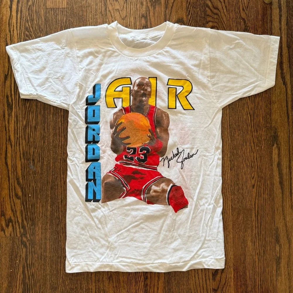 Vintage 90's Air Jordan T Shirt Size Small Michael Jordan #23‎ RARE Tee